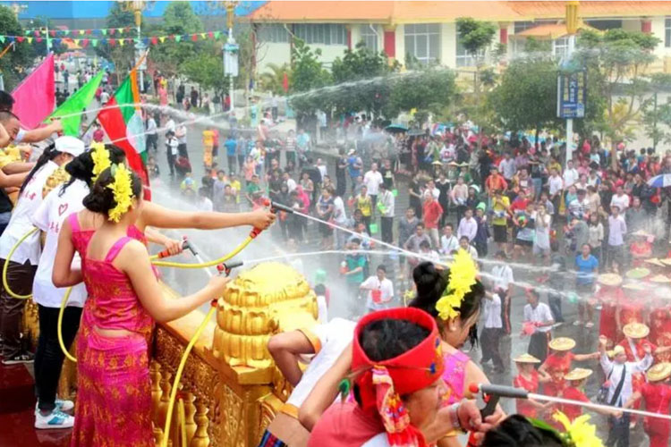 云南-昆大腾6天5晚